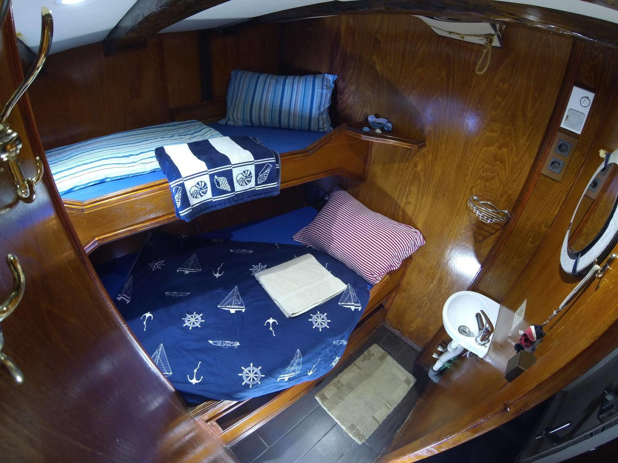 Hotel Boat Ms Cutty Jean Sliema Zewnętrze zdjęcie