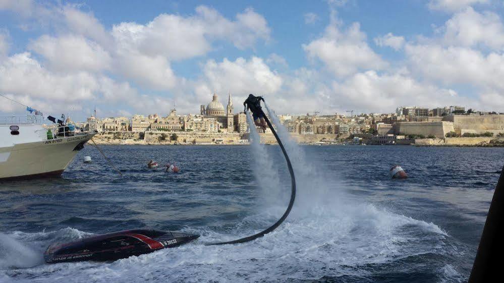 Hotel Boat Ms Cutty Jean Sliema Zewnętrze zdjęcie